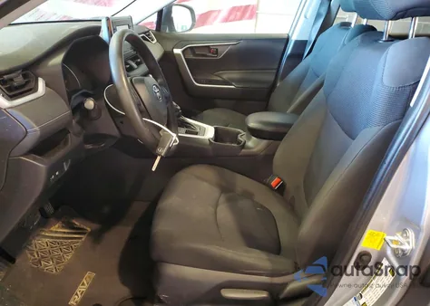 2022 Toyota Rav4 Le z USA, uszkodzony, nr VIN 2T3F1RFV5NW284887